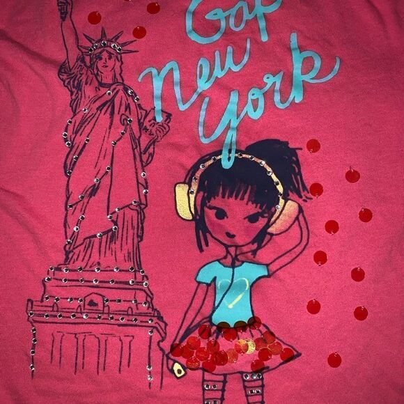 Gap Top  - Picture 2 of 5